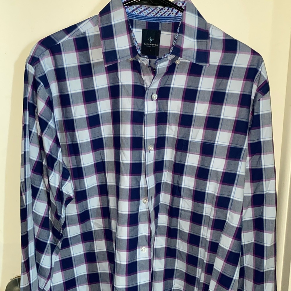 Button Down Long Sleeve Men Plaid Shirt.